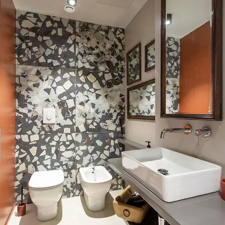 Apartment Loft Orange By Welc Treviso
